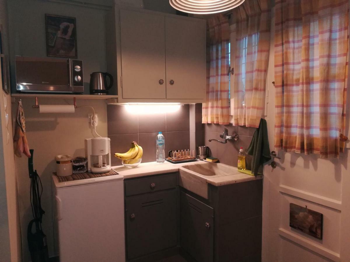Koukaki Ideal Studio For 2 Athens Luaran gambar